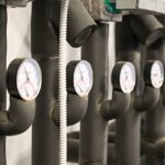 Zaawansowane technologie w przemysłowej pneumatyce - sprężarki śrubowe olejowe